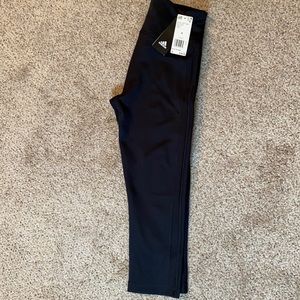 Women’s Adidas black workout leggings 3/4 length